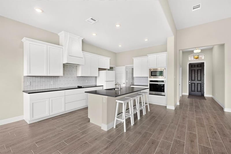 690 Serenity Lane, Red Oak TX 75154 - Photo 8