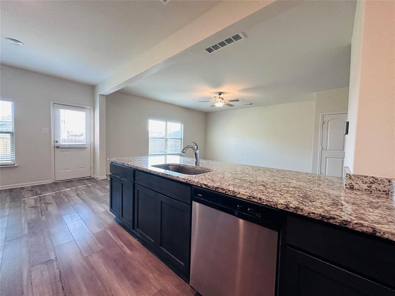 405 Micah Lane, Ferris TX 75125 - Photo 5