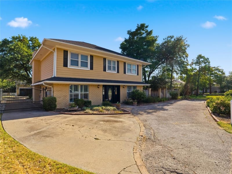 3410 Country Club Road, Pantego TX 76013 - Photo 38