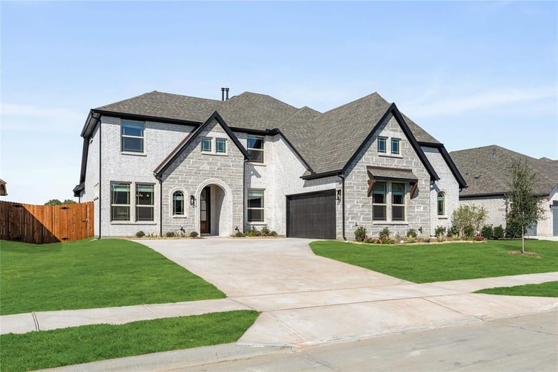 812 Twin Pine Court, Anna TX 75409