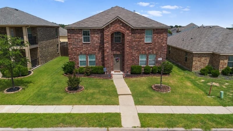 2508 Glen Hollow Drive, Lancaster TX 75134