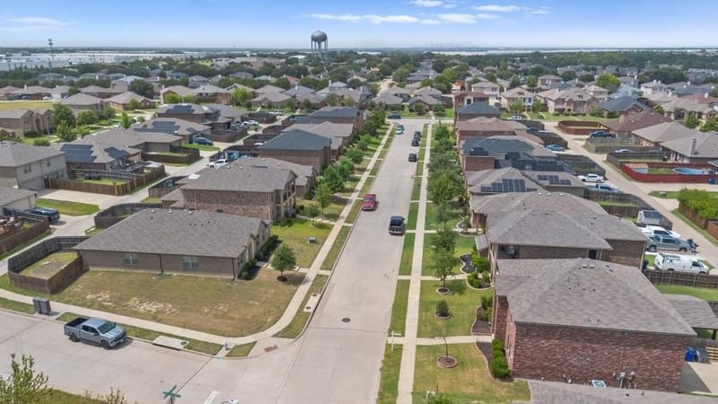 2508 Glen Hollow Drive, Lancaster TX 75134 - Photo 31