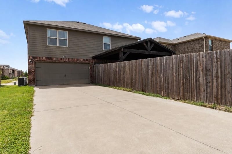 2508 Glen Hollow Drive, Lancaster TX 75134 - Photo 29