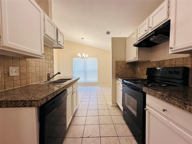 1501 Wheatfield Court, Mesquite TX 75149 - Photo 6