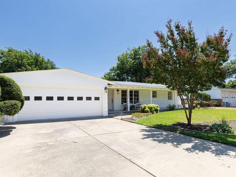 4805 Hildring Drive E, Fort Worth TX 76109 - Photo 38