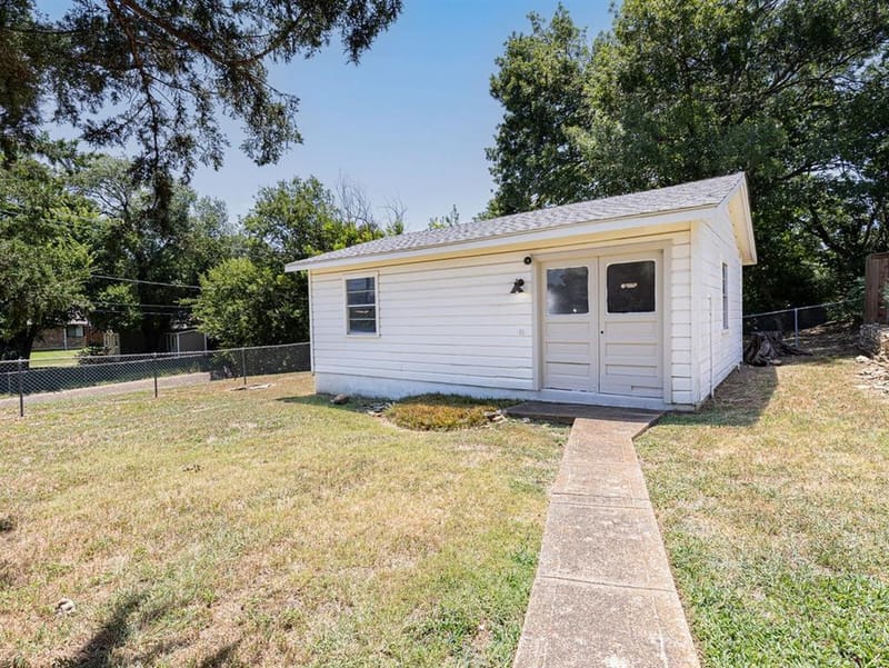 4805 Hildring Drive E, Fort Worth TX 76109 - Photo 37