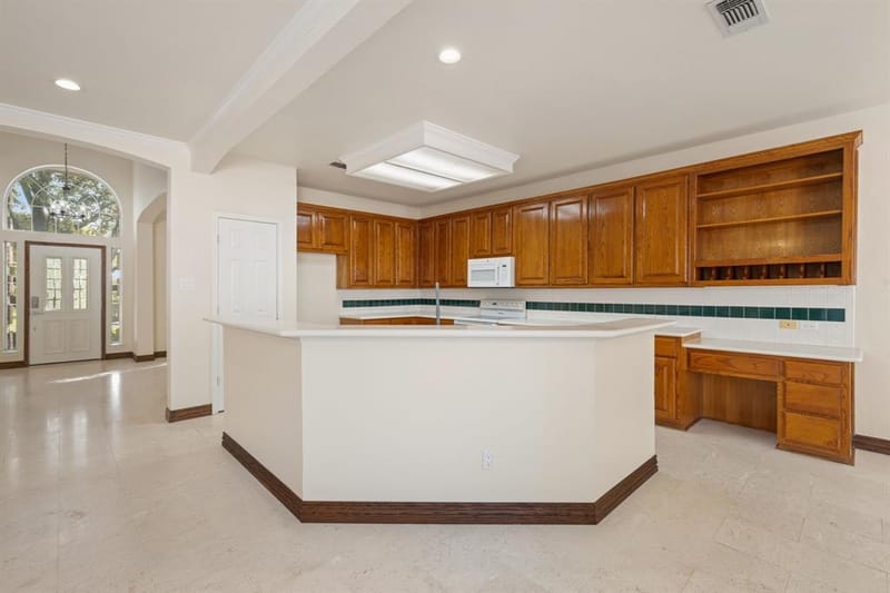 1718 Lake Bluff Drive, Garland TX 75043 - Photo 16