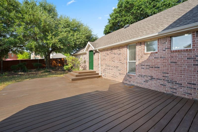 1718 Lake Bluff Drive, Garland TX 75043 - Photo 33
