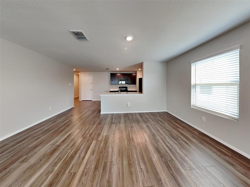 305 Anvil Drive, Fort Worth TX 76052 - Photo 6