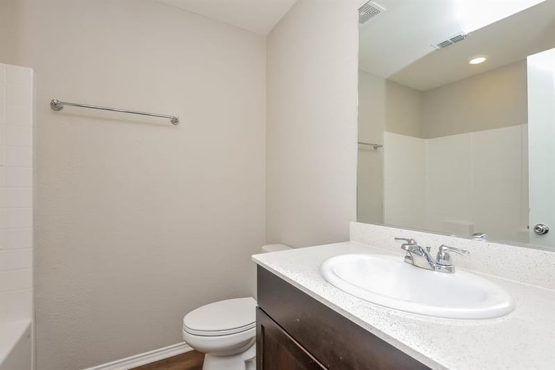 305 Anvil Drive, Fort Worth TX 76052 - Photo 9