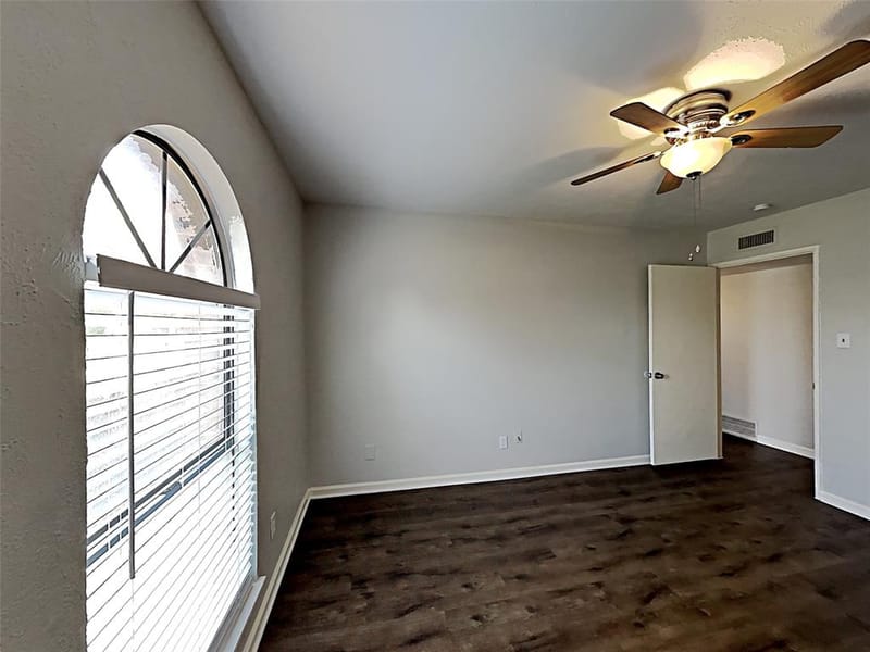 3522 Whitney Drive, Carrollton TX 75007 - Photo 20