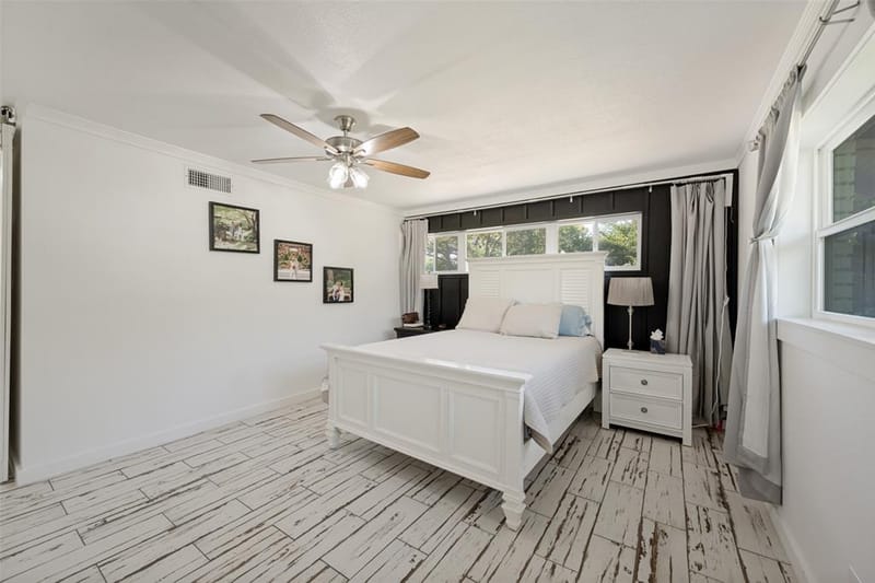 4708 Holiday Lane E, North Richland Hills TX 76180 - Photo 13