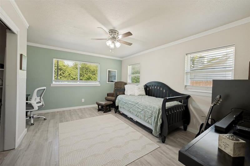 4708 Holiday Lane E, North Richland Hills TX 76180 - Photo 24