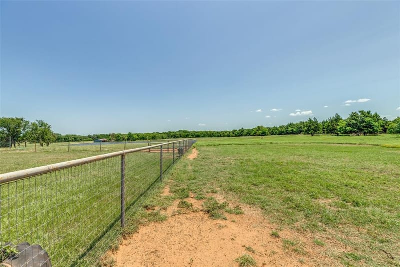 76 Spout Springs Road, Pottsboro TX 75076 - Photo 2