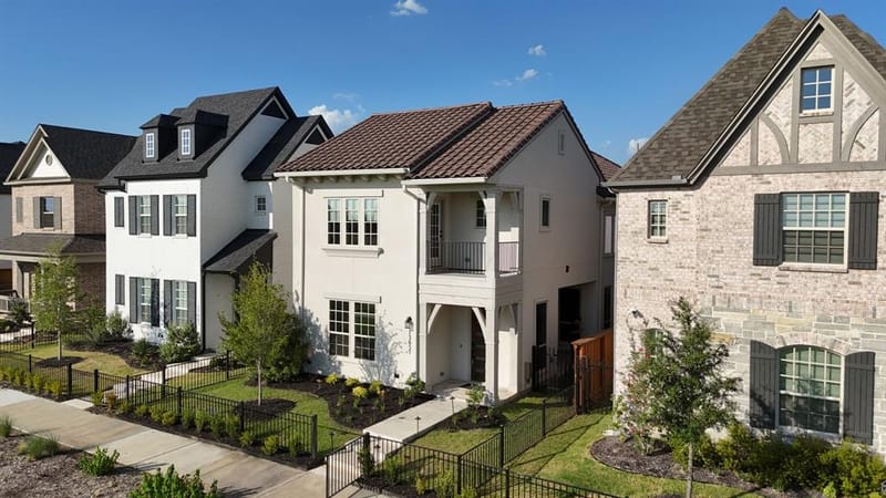 13657 Dalewood Mews, Frisco TX 75033 - Photo 2