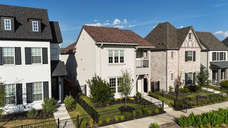 13657 Dalewood Mews, Frisco TX 75033 - Photo 3