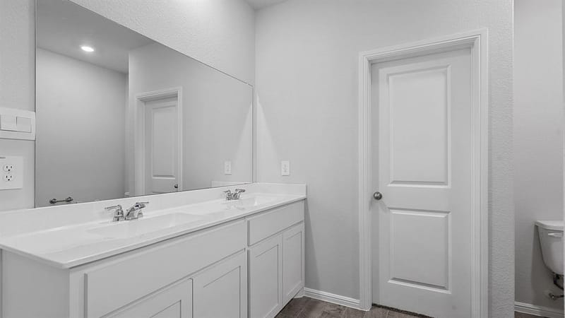 411 SUNDAY SILENCE Way, Granbury TX 76049 - Photo 22