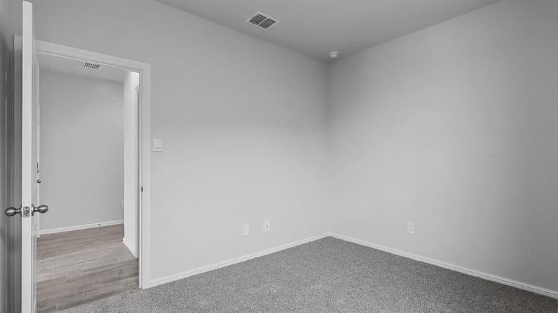 411 SUNDAY SILENCE Way, Granbury TX 76049 - Photo 28