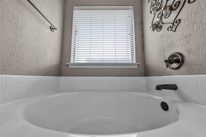 404 Bryn Mawr Lane, Van Alstyne TX 75495 - Photo 25
