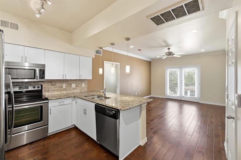 3102 Kings Road # 2212, Dallas TX 75219 - Photo 2