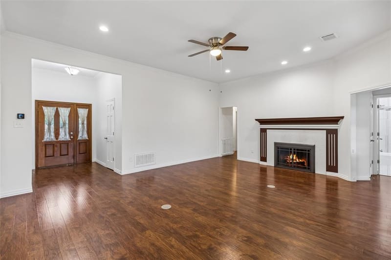 2507 Mandy Way, Arlington TX 76017 - Photo 7