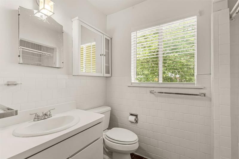 4509 Donnelly Avenue, Fort Worth TX 76107 - Photo 17