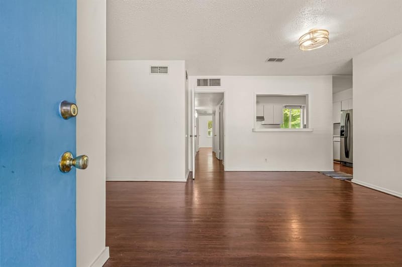 4509 Donnelly Avenue, Fort Worth TX 76107 - Photo 3