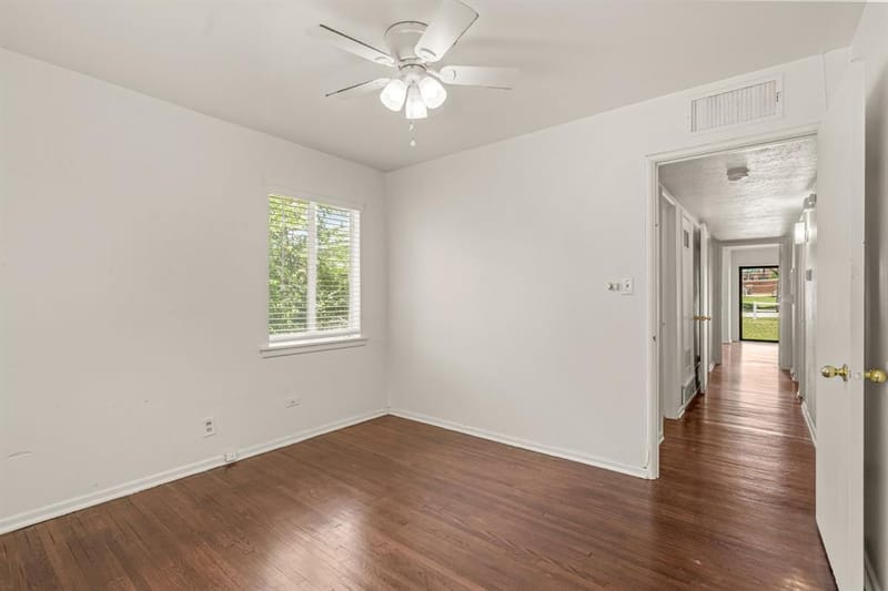 4509 Donnelly Avenue, Fort Worth TX 76107 - Photo 20