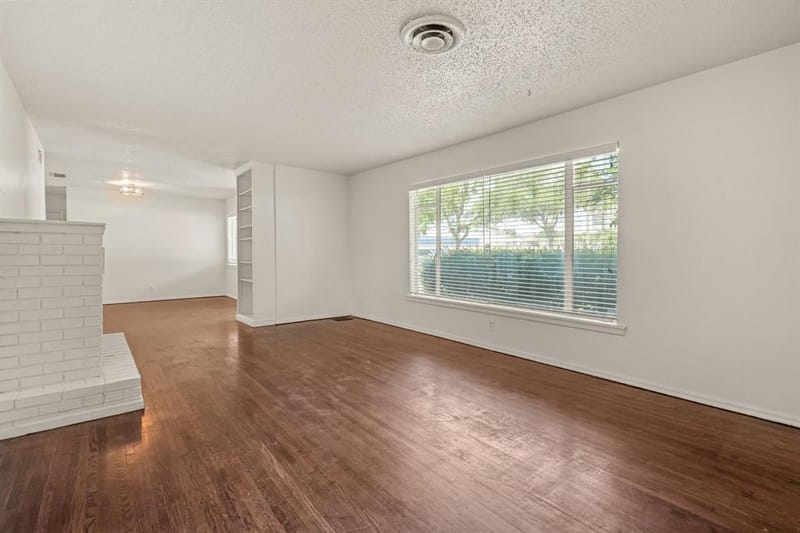 4509 Donnelly Avenue, Fort Worth TX 76107 - Photo 10