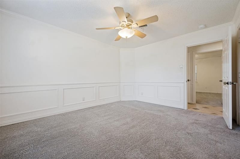221 Linda Lane, Irving TX 75062 - Photo 16