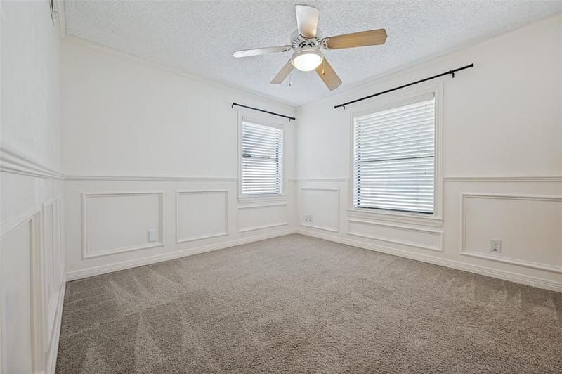 221 Linda Lane, Irving TX 75062 - Photo 21