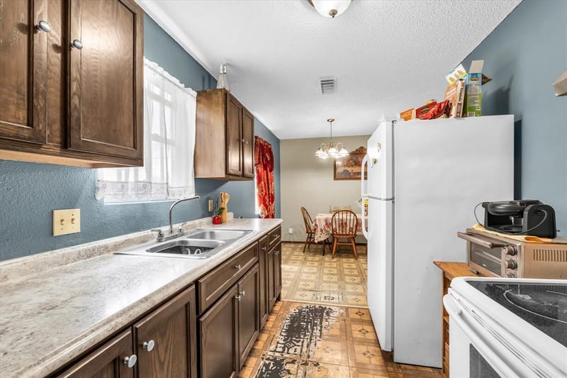 403 Dallas, Waco TX 76704 - Photo 10