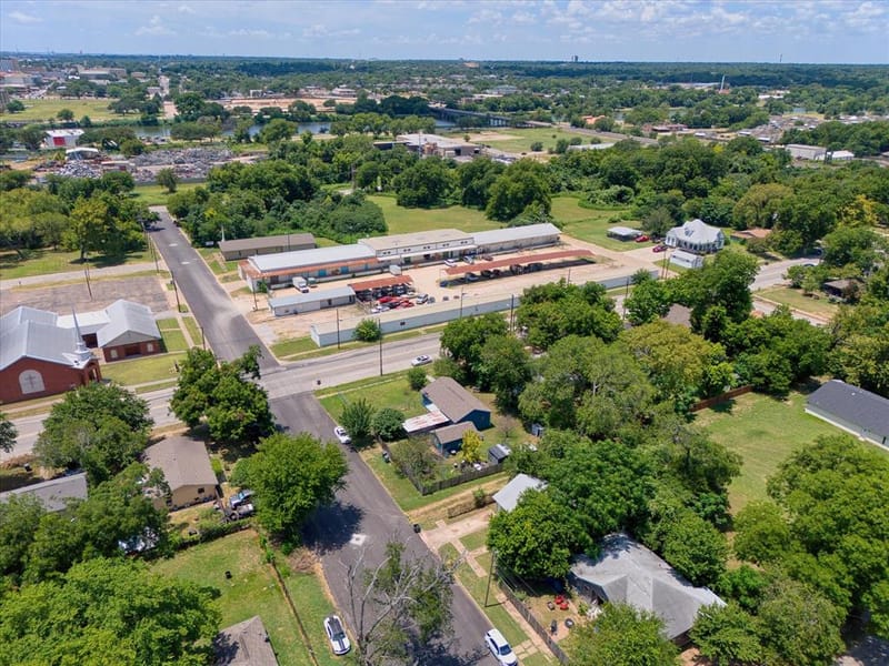 403 Dallas, Waco TX 76704 - Photo 29