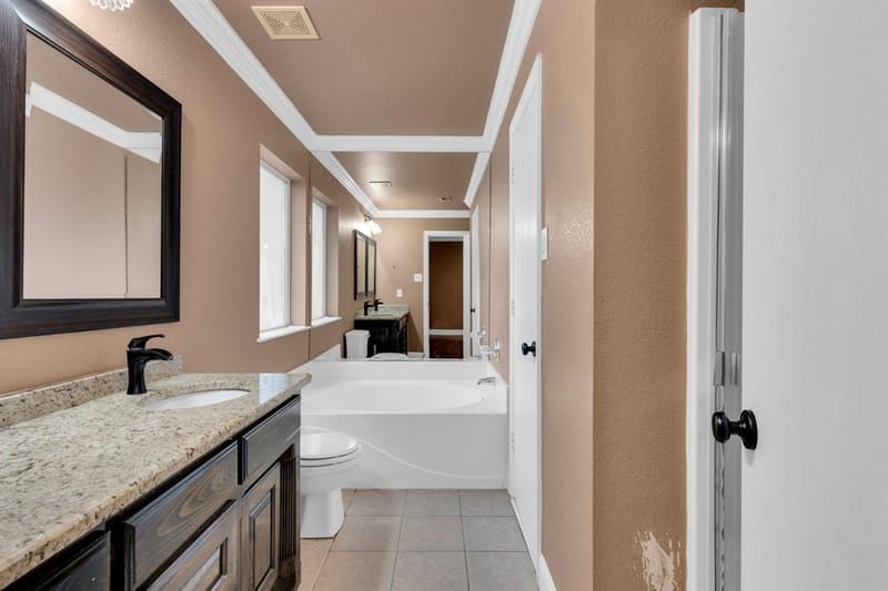 1006 Darren Drive, Burleson TX 76028 - Photo 17