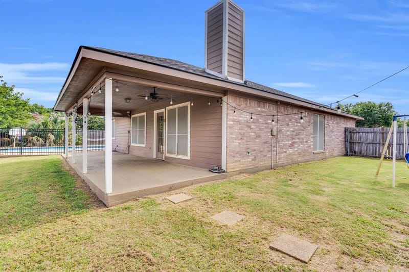 1006 Darren Drive, Burleson TX 76028 - Photo 28