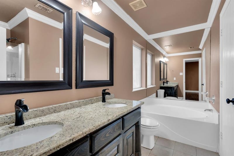 1006 Darren Drive, Burleson TX 76028 - Photo 19