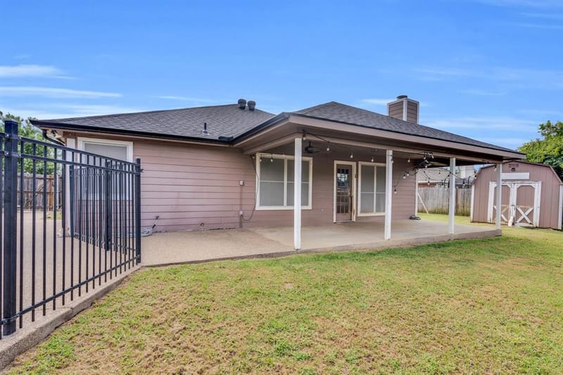 1006 Darren Drive, Burleson TX 76028 - Photo 29