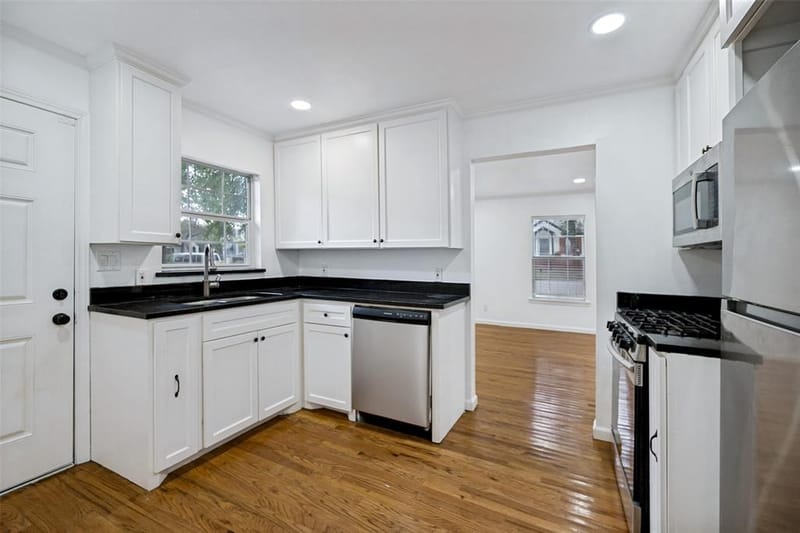 1823 Michigan Avenue, Dallas TX 75216 - Photo 10