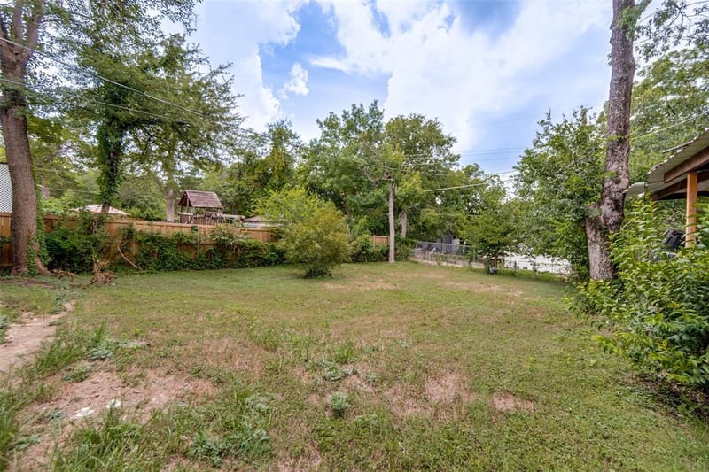 1823 Michigan Avenue, Dallas TX 75216 - Photo 25