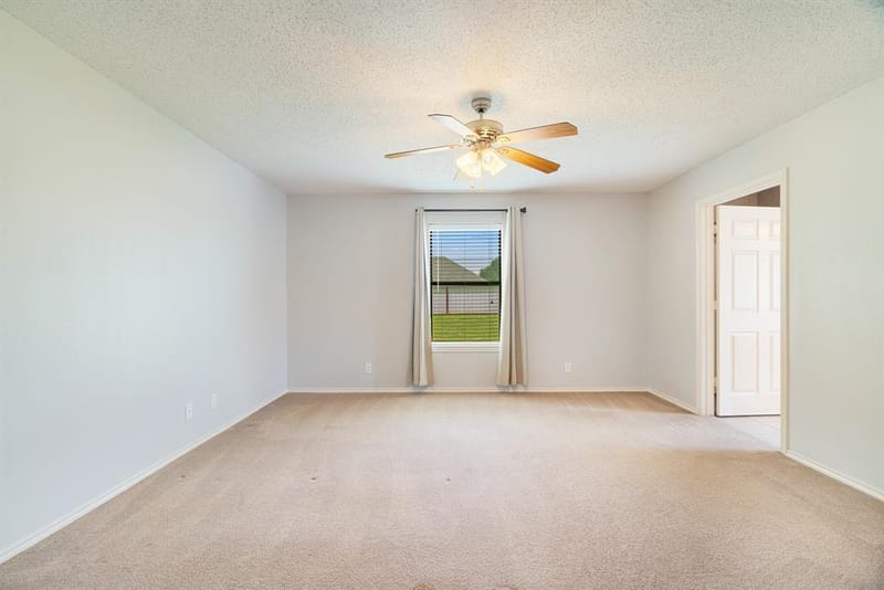 140 SE 49th Street, Paris TX 75462 - Photo 12