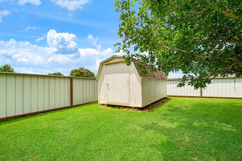 140 SE 49th Street, Paris TX 75462 - Photo 3