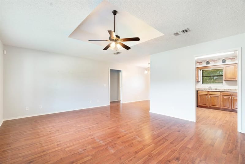 140 SE 49th Street, Paris TX 75462 - Photo 4