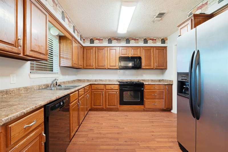 140 SE 49th Street, Paris TX 75462 - Photo 8