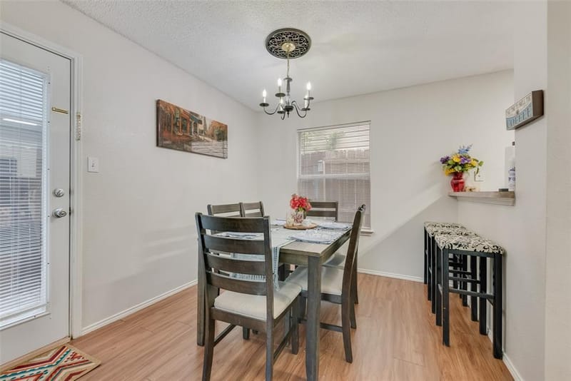 301 Ensenada Plaza, Dallas TX 75211 - Photo 9