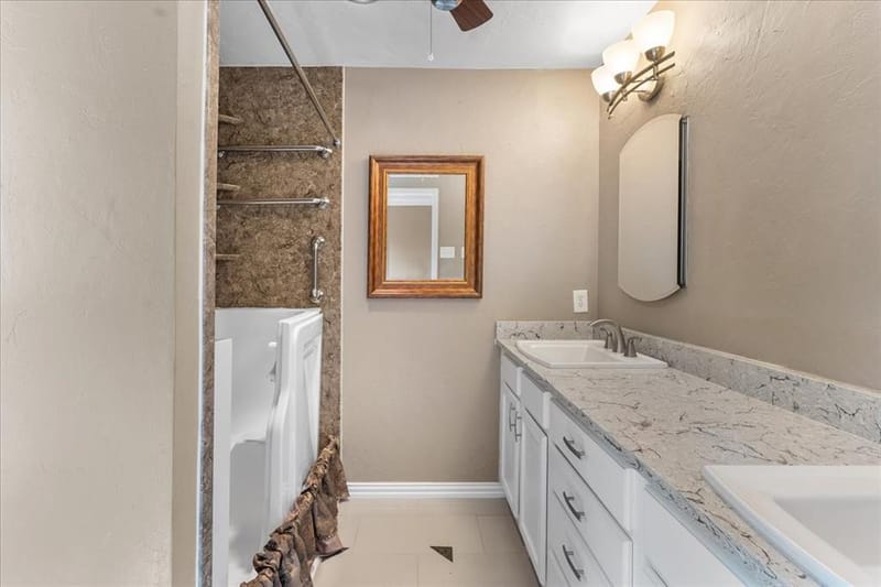 1820 Green Ridge Court, Carrollton TX 75007 - Photo 16
