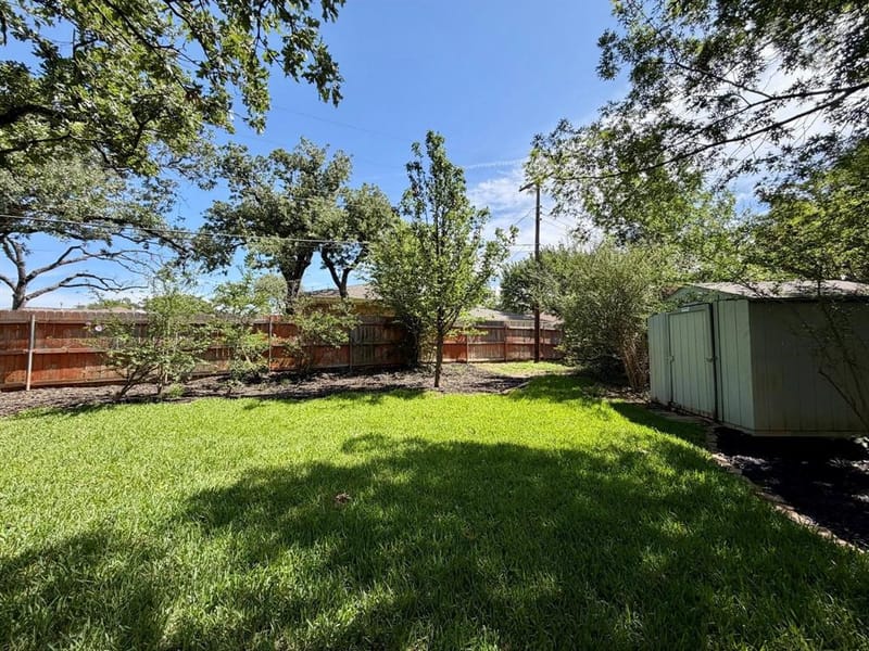 3609 Country Club Road, Arlington TX 76013 - Photo 39