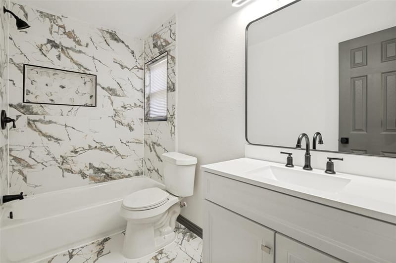 3910 Vanette Lane, Dallas TX 75216 - Photo 12