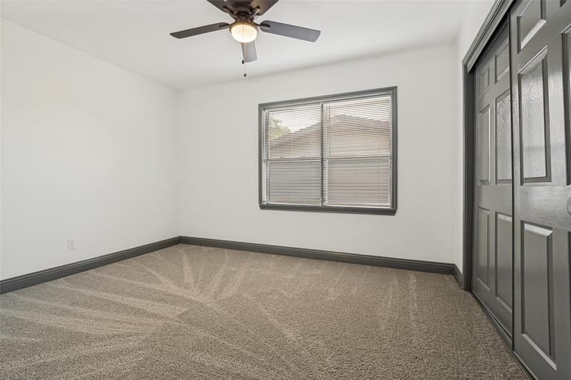 3910 Vanette Lane, Dallas TX 75216 - Photo 19