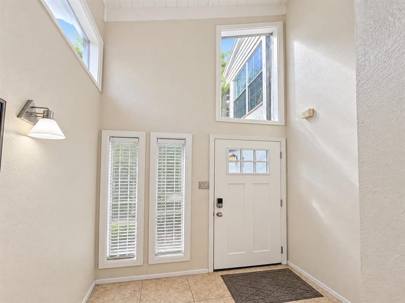 29 Oakbrook Drive, Lewisville TX 75057 - Photo 5