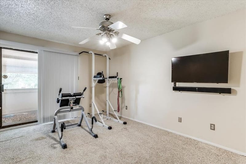 29 Oakbrook Drive, Lewisville TX 75057 - Photo 25